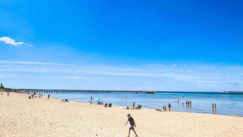 Strand Borstahusen