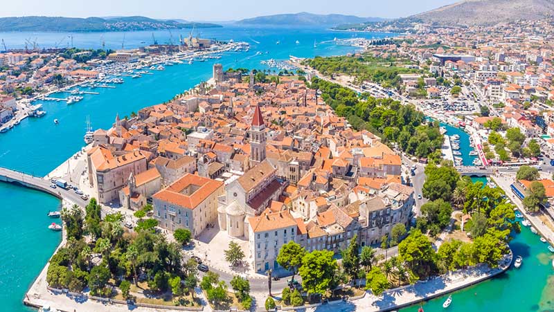 STARI GRAD / TROGIR